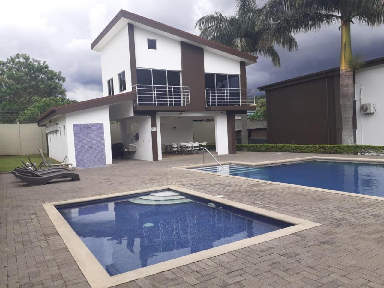 Apt 3Br,2Ba, 4Mi From Sjo Airport, Pool,Gated, Gym Apartment Alajuela Exterior photo